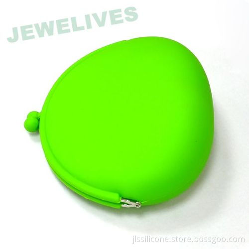 Silicone Big Frog Cosmetic Bag & Case In Green